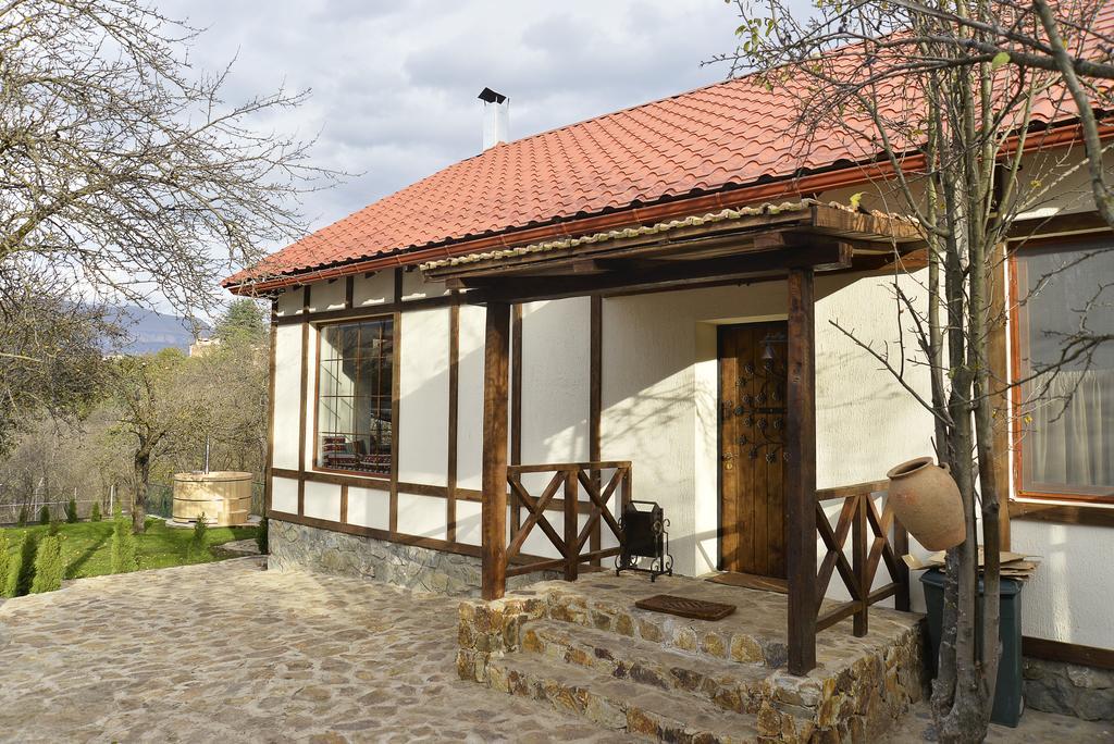Villa Jrhogher 迪利然 客房 照片