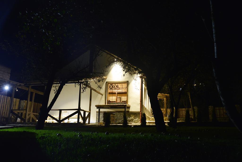 Villa Jrhogher 迪利然 客房 照片